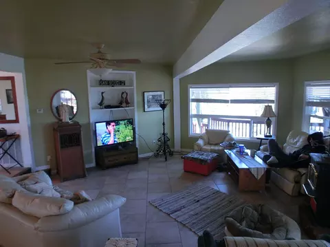 7829 Sans Souci Dr, Redding, CA 96001 photo 10