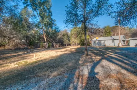 12409 Quartz Hill Rd, Redding, CA 96003 photo 13