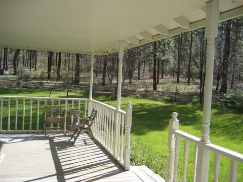 30204 Day Rd, Mcarthur, CA 96056 photo 3