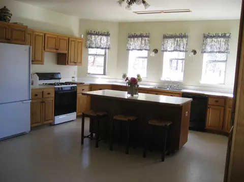 30204 Day Rd, Mcarthur, CA 96056 photo 11