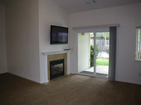 245 Mammoth Path, Redding, CA 96003 photo 3