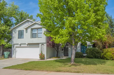 589 Armando Ave, Redding, CA 96003 photo 1
