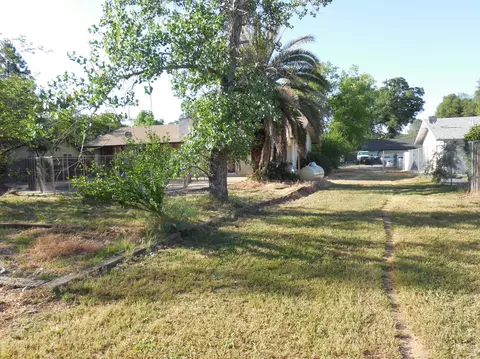 1874 Whaley, Redding, CA 96003 photo 6