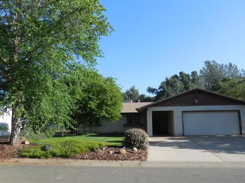 1874 Whaley, Redding, CA 96003 photo 2
