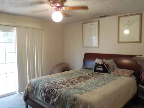 1874 Whaley, Redding, CA 96003 photo 10