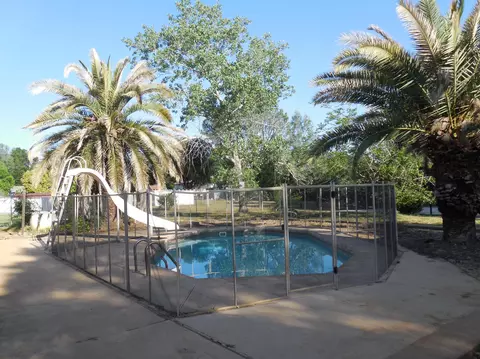 1874 Whaley, Redding, CA 96003 photo 3