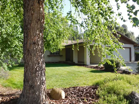 1874 Whaley, Redding, CA 96003 photo 1