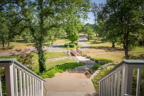 13242 Pala Mesa Cir, Redding, CA 96003 photo 11