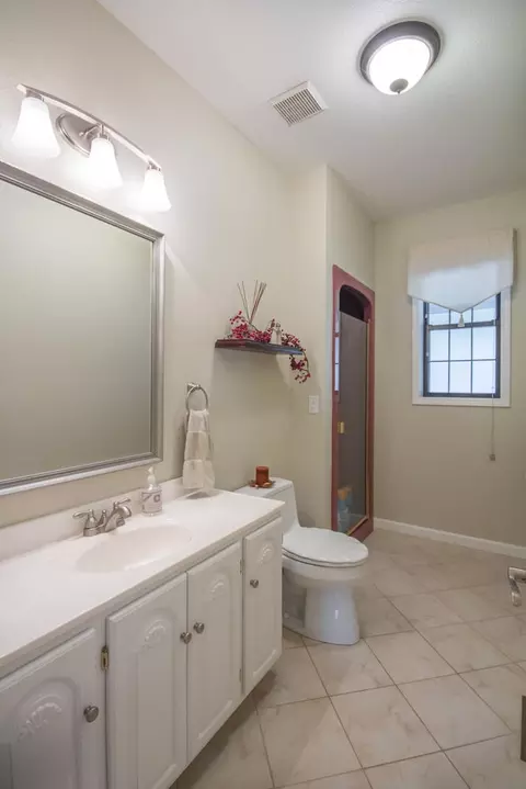 13242 Pala Mesa Cir, Redding, CA 96003 photo 10