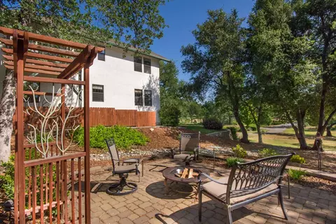 13242 Pala Mesa Cir, Redding, CA 96003 photo 4