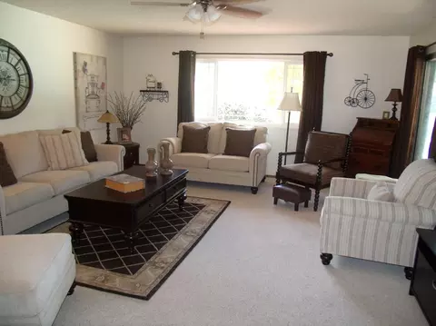 7188 Encina Dr, Redding, CA 96002 photo 6