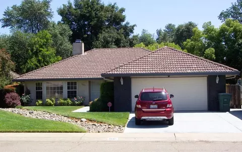 3685 Sunwood Dr, Redding, CA 96002 photo 1