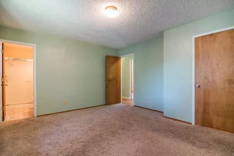 2846 West St, Redding, CA 96001 photo 17