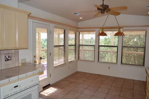 4177 Villa Dr, Redding, CA 96001 photo 6
