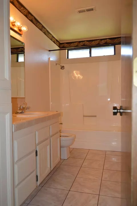 4177 Villa Dr, Redding, CA 96001 photo 12