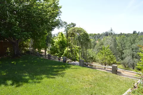 4177 Villa Dr, Redding, CA 96001 photo 15
