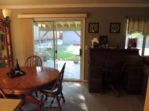 875 Jantail Ct, Redding, CA 96003 photo 13