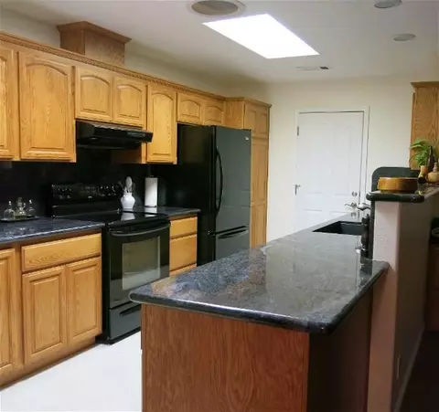 11392 Wales Dr, Redding, CA 96003 photo 7