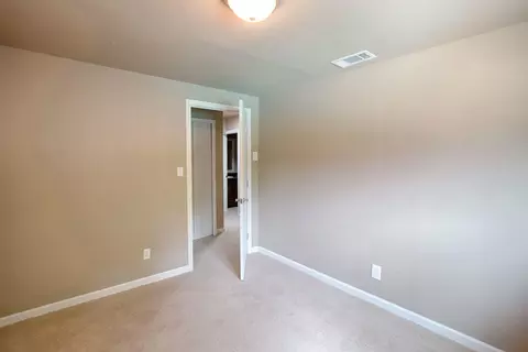 3320 Crest Dr, Anderson, CA 96007 photo 11