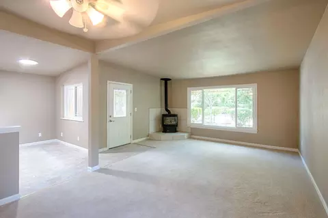 3320 Crest Dr, Anderson, CA 96007 photo 18