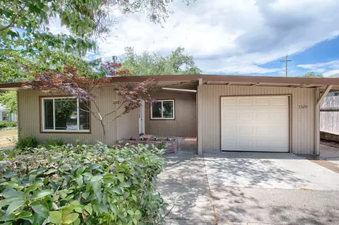 3320 Crest Dr, Anderson, CA 96007 photo 1