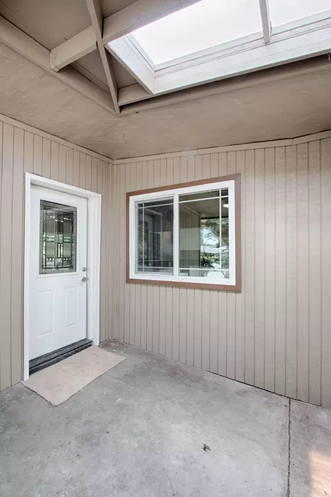 3320 Crest Dr, Anderson, CA 96007 photo 4