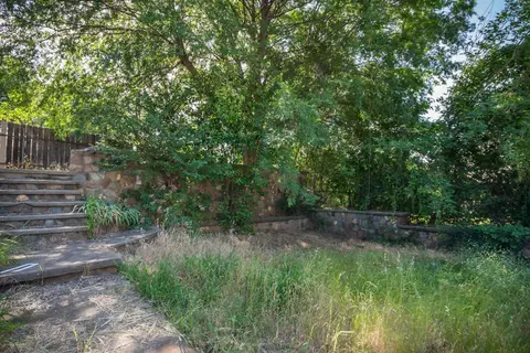 2630 Heather Ln, Redding, CA 96002 photo 13