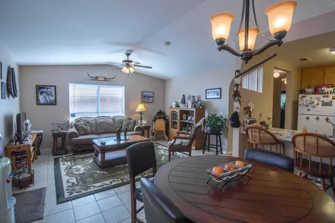2630 Heather Ln, Redding, CA 96002 photo 5