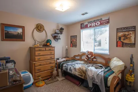 2630 Heather Ln, Redding, CA 96002 photo 7