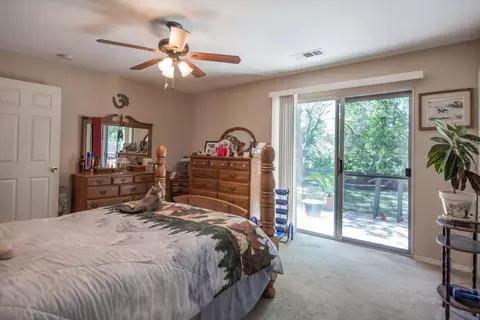 2630 Heather Ln, Redding, CA 96002 photo 8