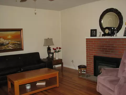 2860 Reservoir Ln, Redding, CA 96002 photo 3