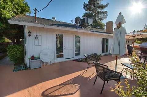 678 Gary Ct, Redding, CA 96002 photo 11