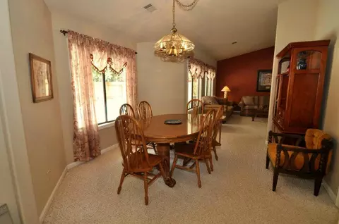 1758 Edgewood Dr, Redding, CA 96003 photo 8