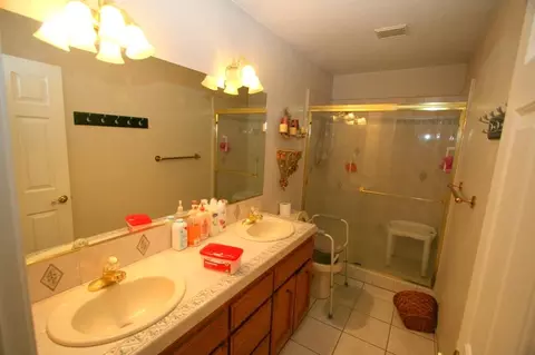 2335 La Madre Ct, Redding, CA 96002 photo 8
