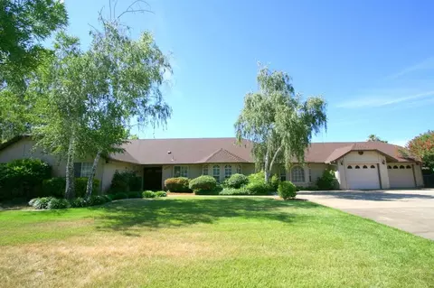 2335 La Madre Ct, Redding, CA 96002 photo 1