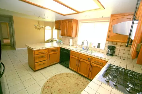 2335 La Madre Ct, Redding, CA 96002 photo 16