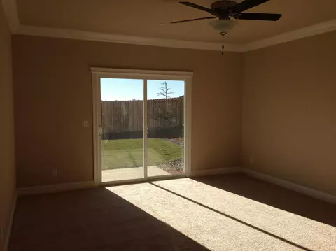 3873 Indian Wells Ln, Redding, CA 96002 photo 10