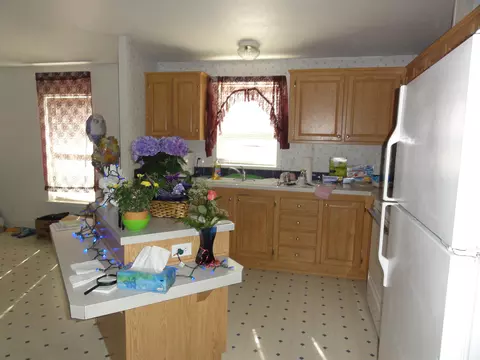 17800 Paradise Ln, Redding, CA 96003 photo 4