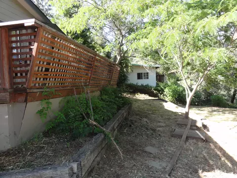 17800 Paradise Ln, Redding, CA 96003 photo 13