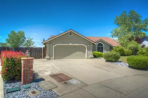 4494 Rose Terrace Dr, Redding, CA 96001 photo 2