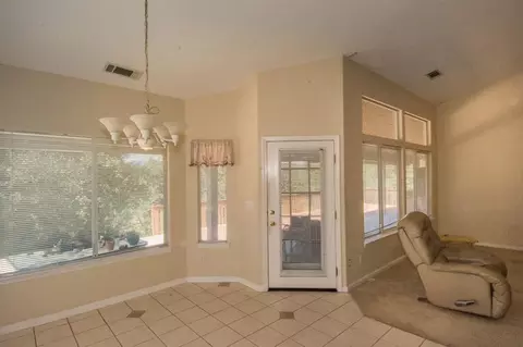 4494 Rose Terrace Dr, Redding, CA 96001 photo 9