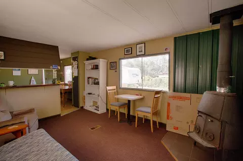 11824 Mcelroy Ln, Redding, CA 96003 photo 5