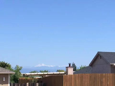 578 Hanland Ct, Redding, CA 96003 photo 6