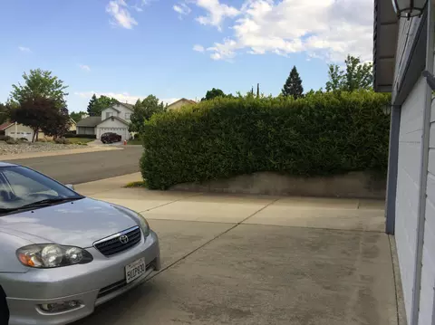 578 Hanland Ct, Redding, CA 96003 photo 7