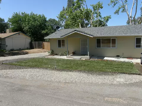 2066 Penn Dr, Redding, CA 96002 photo 1