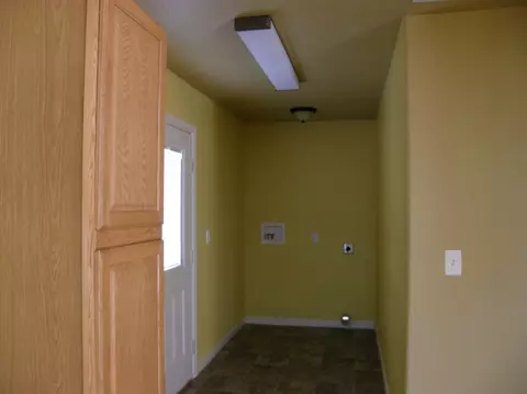2066 Penn Dr, Redding, CA 96002 photo 2