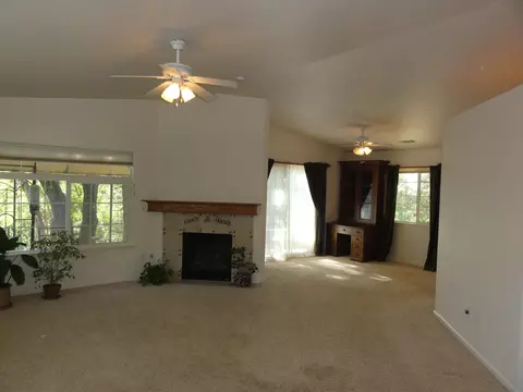 20040 Spyglass Ln, Redding, CA 96003 photo 13