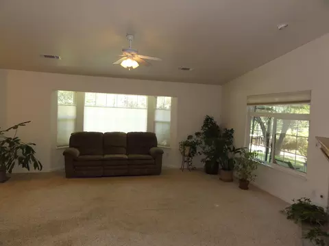 20040 Spyglass Ln, Redding, CA 96003 photo 14