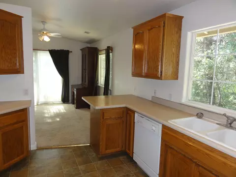 20040 Spyglass Ln, Redding, CA 96003 photo 21
