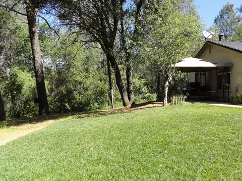 20040 Spyglass Ln, Redding, CA 96003 photo 5